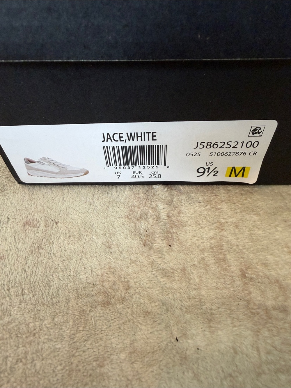 Naturalizer Women’s Jace White and Beige Low-Top Leather & Suede Sneaker - Picture 6 of 6